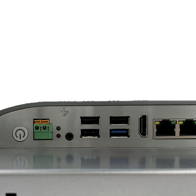 きっかり15inの産業タッチ画面 コンピュータ広い電圧I7-8665U