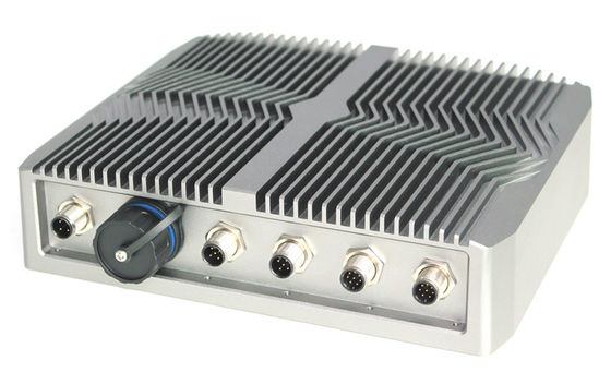 品質 Fanless IP69K産業埋め込まれたコンピュータ、アルミ合金の第8険しい小型PC 工場